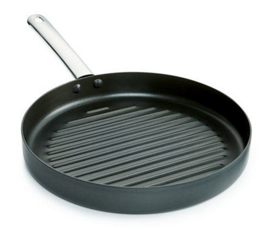 macys-cyber-monday-skillet