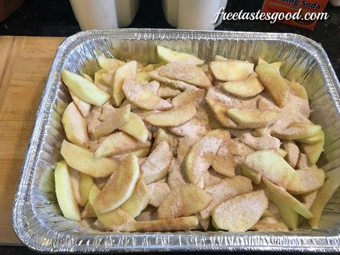 apple-crisp-cinnamon-topping-finished-pic