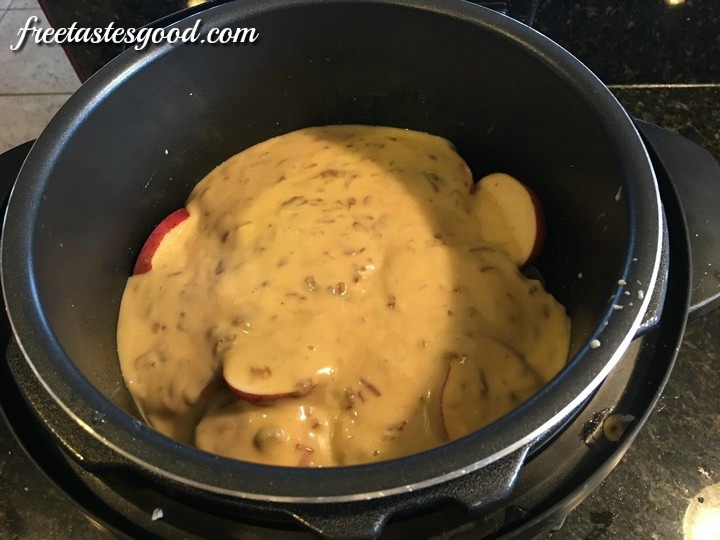 pressure-cooker-smothered-chicken-and-red-potatoes-cooking-pic
